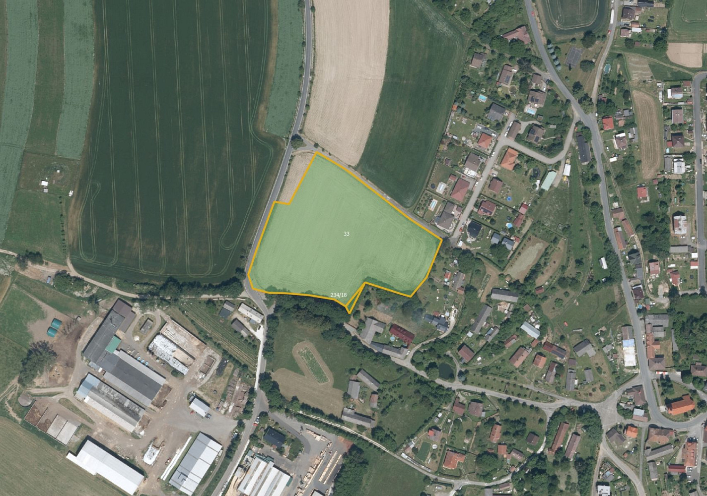 Prodej pole 20 128 m² rezervováno
