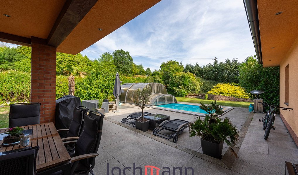 Prodej domu 274 m² s pozemkem 1 138 m², Rudolfov – náhled fotky 8
