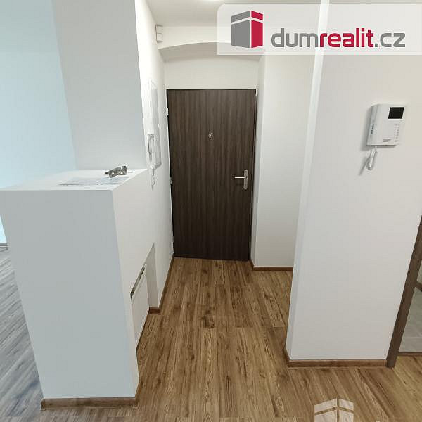 Pronájem bytu 2+kk 65 m² – fotografie 3