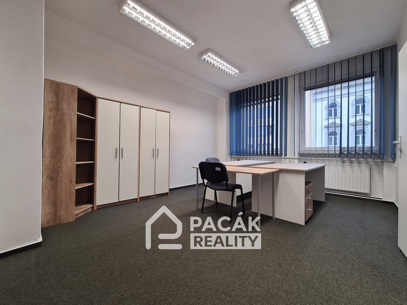 Pronájem kanceláře 30 m² — photo 3