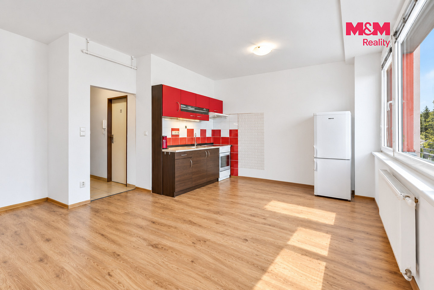 Pronájem bytu 1+kk 34 m² – fotografie 2