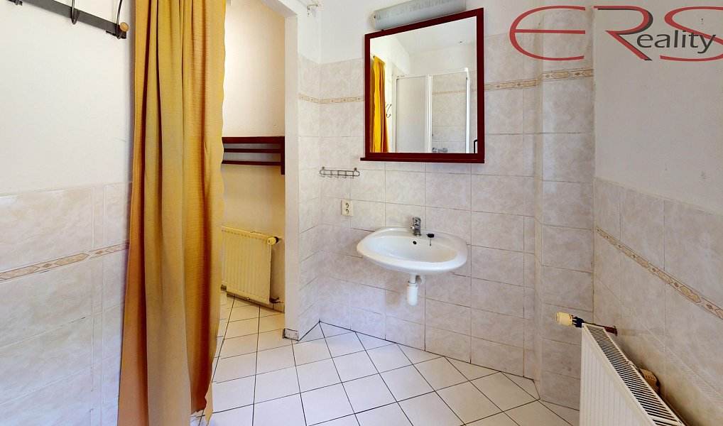 Prodej domu 187 m² s pozemkem 1 026 m², Desná – náhled fotky 14