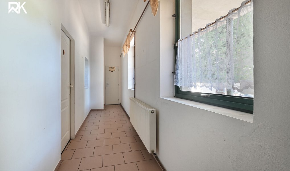 Prodej restaurace 470 m², Nová Ves I – náhled fotky 8