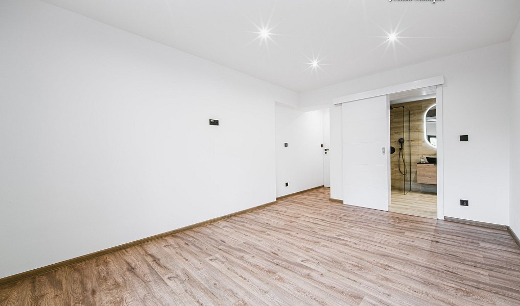 Prodej domu 160 m² s pozemkem 372 m², Okříšky – náhled fotky 16