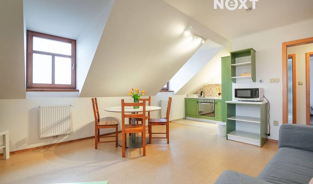 Prodej ubytovacího objektu 230 m², Stará Paka – náhled fotky 19
