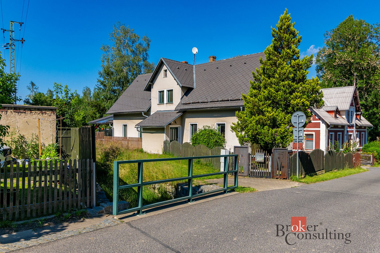 Prodej domu 162 m² s pozemkem 1 146 m² – fotografie 2