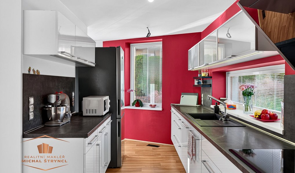 Prodej domu 170 m² s pozemkem 1 001 m², Žďár nad Sázavou – náhled fotky 2