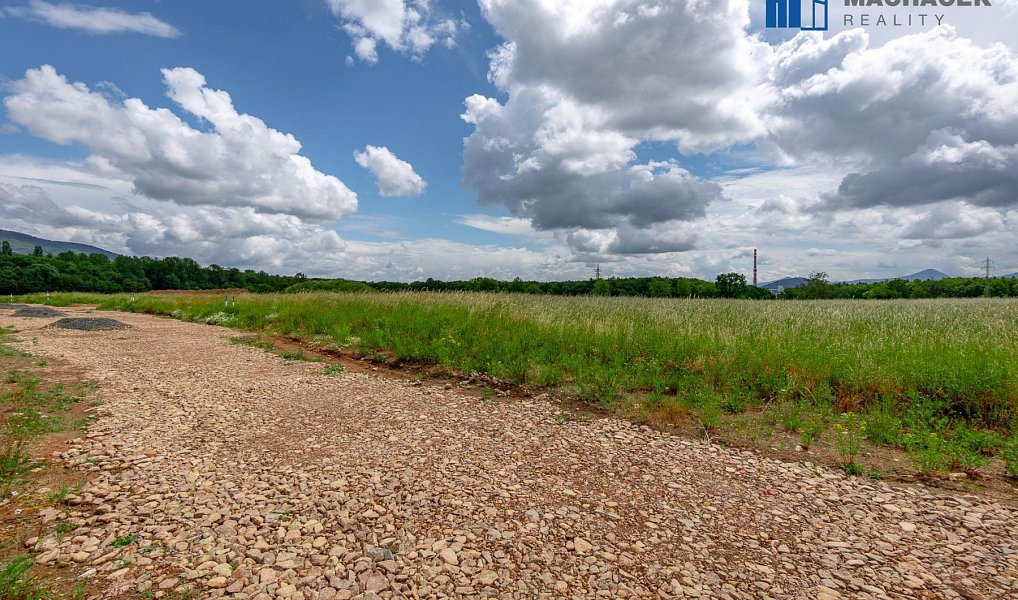 Prodej stavebního pozemku 871 m², Dubí – náhled fotky 19
