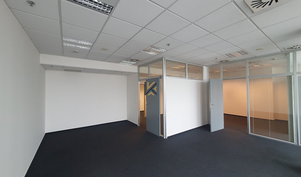 Pronájem kanceláře 39 m², Praha – náhled fotky 4