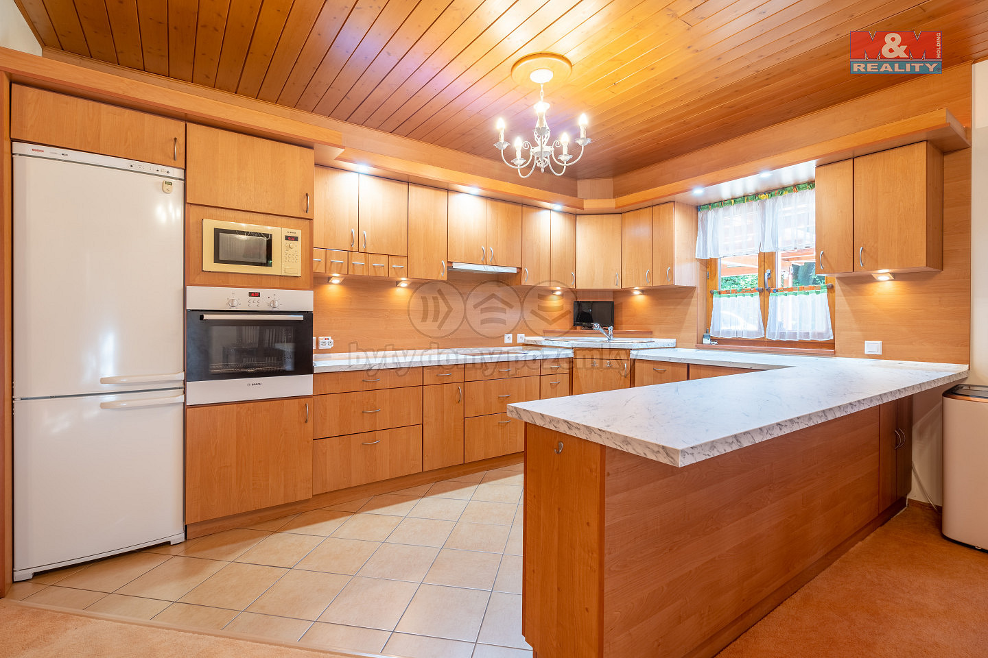 Prodej domu 250 m² s pozemkem 2 228 m² — photo 4