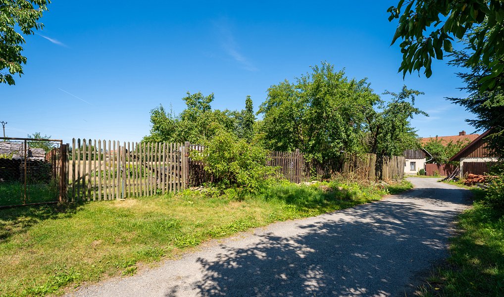 Prodej stavebního pozemku 4 800 m², Březí nad Oslavou – náhled fotky 8