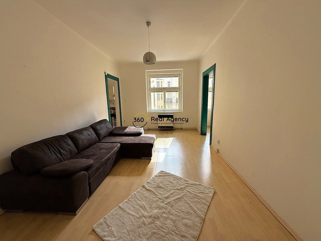 Pronájem bytu 2+1 62 m² — photo 2