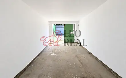 Garáž 19 m2 Opava, ul. Vojanova, pár minut od centra, Vojanova, Opava - Předměstí