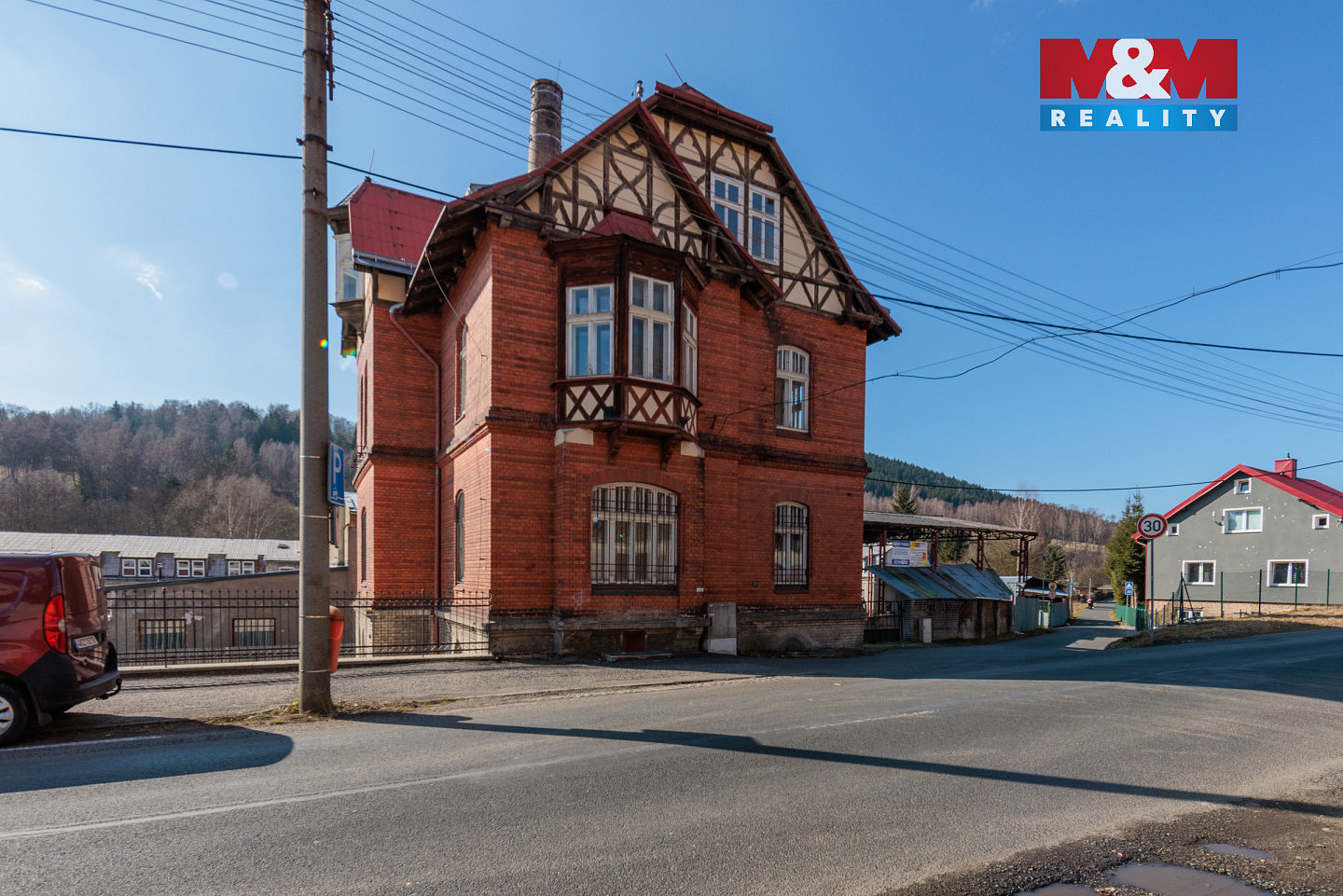 Prodej komerčního objektu (jiného typu) 710 m² — photo 3