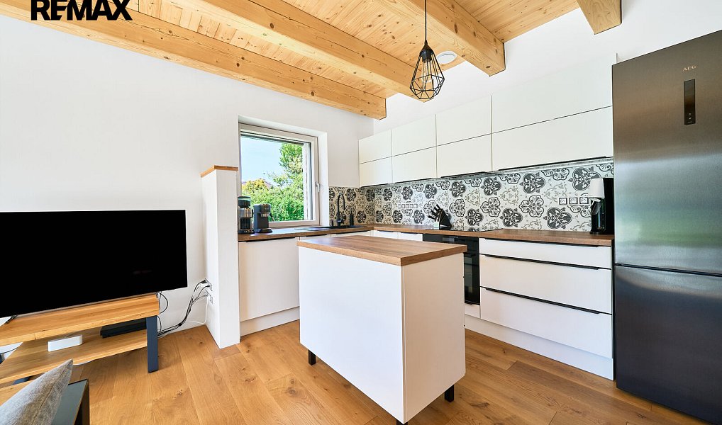 Prodej domu 110 m² s pozemkem 3 025 m², Hradec Králové – náhled fotky 8
