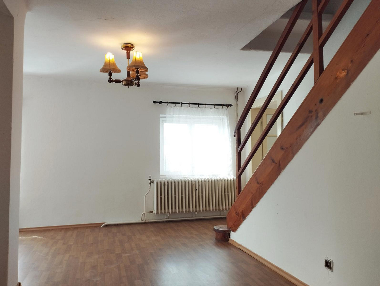 Prodej domu 301 m² s pozemkem 750 m² – fotografie 5