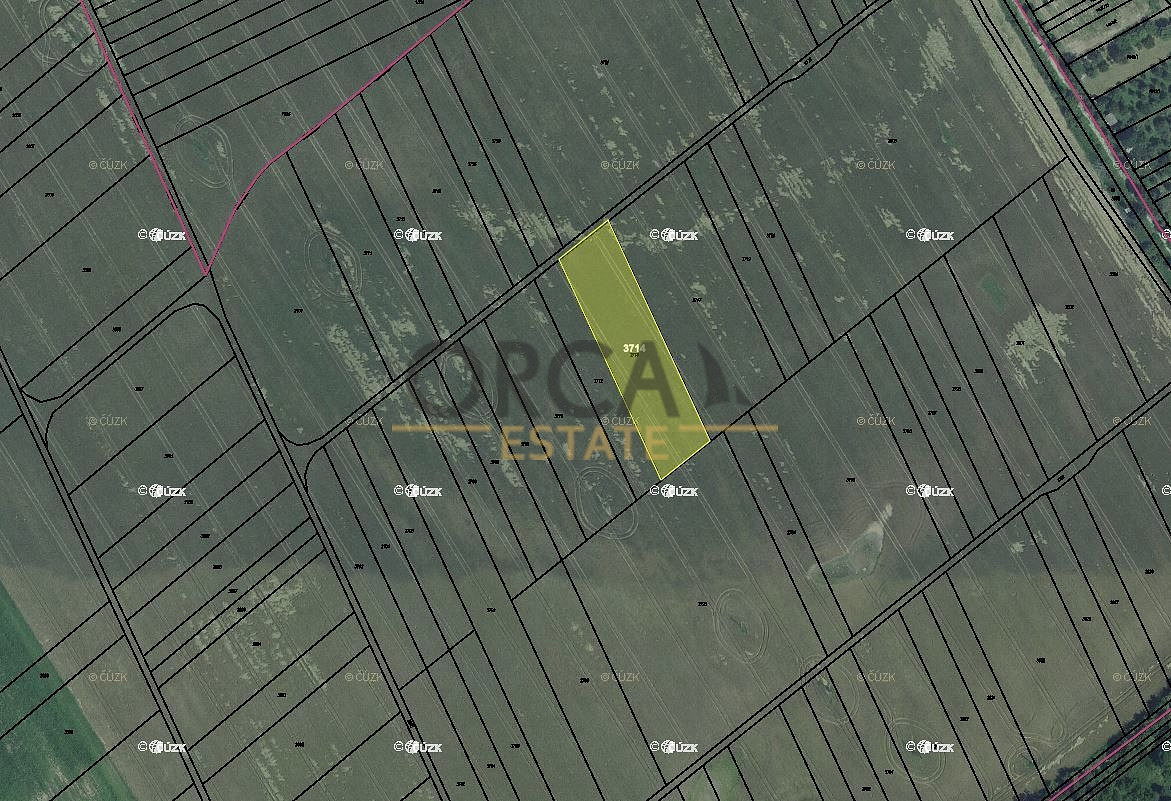 Prodej pole 1 861 m², Kvasice