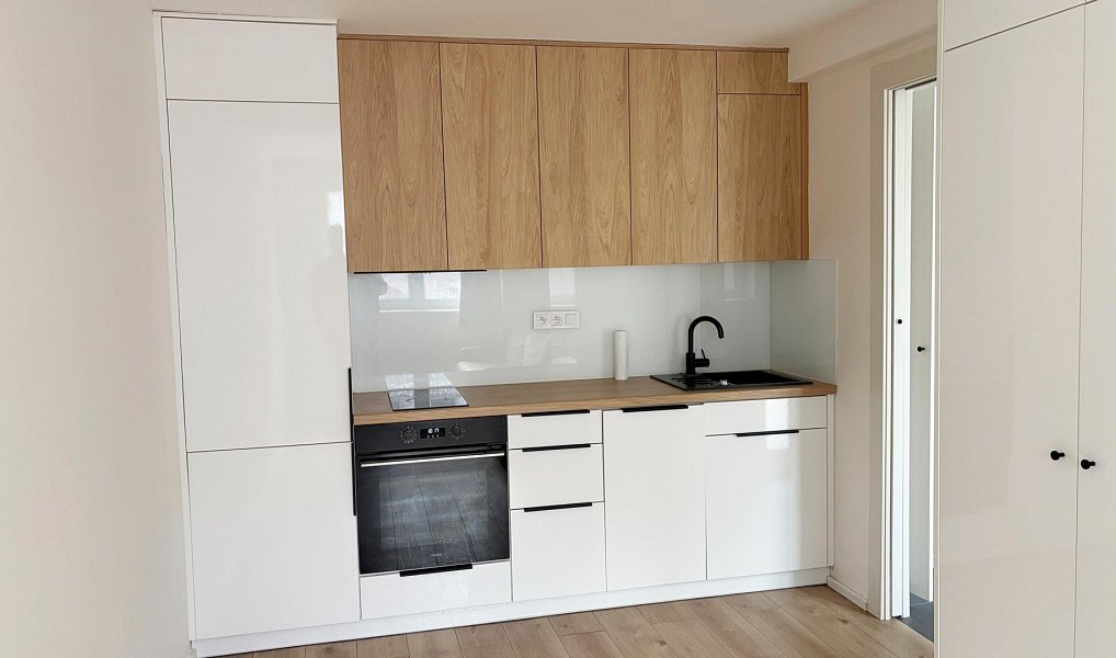 Pronájem bytu 1+kk 25 m², Praha – náhled fotky 6