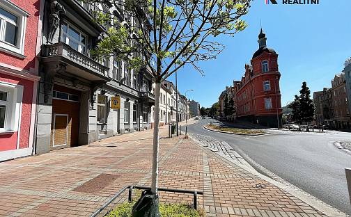 Pronájem bytu 3+1 99 m², Nákladní, Karlovy Vary - Rybáře