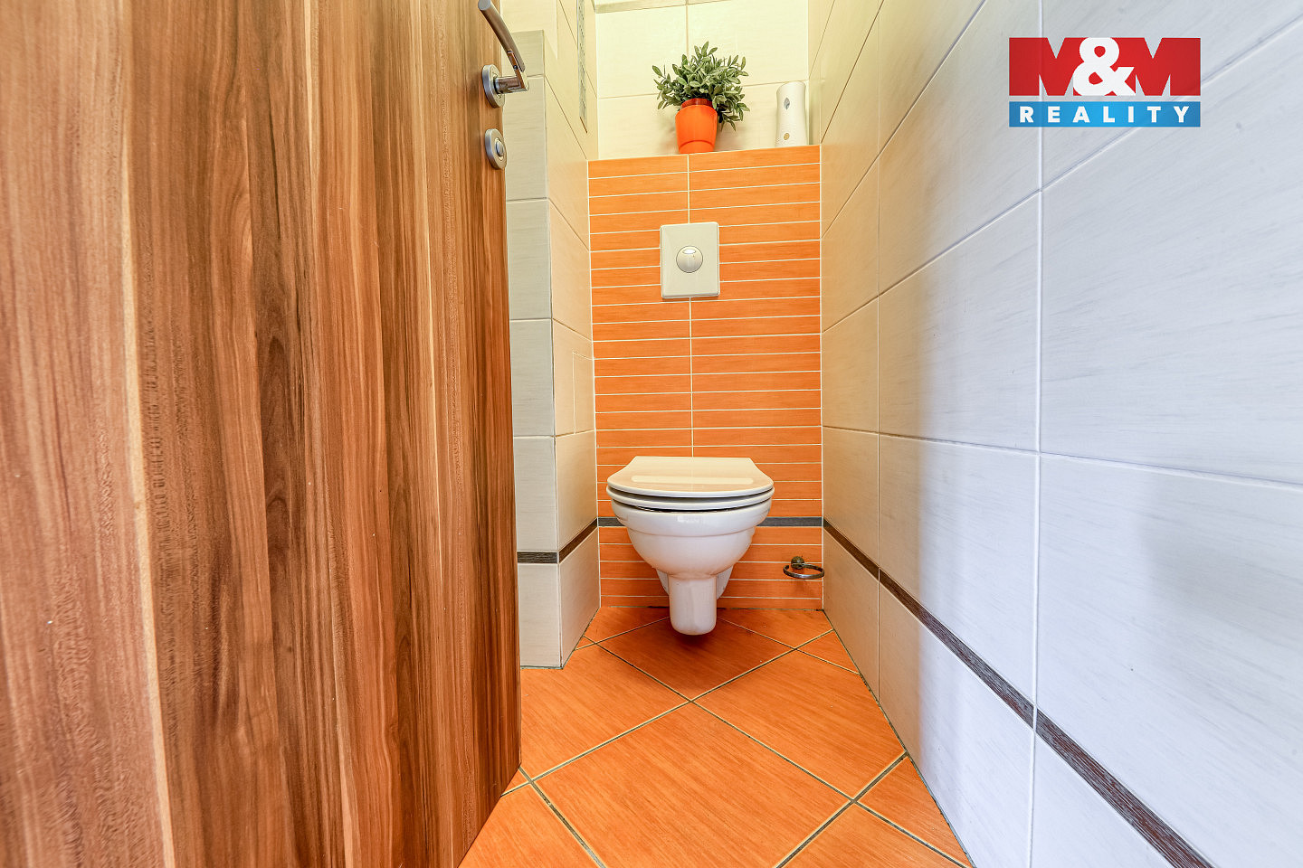 Prodej domu 220 m² s pozemkem 633 m² — photo 4