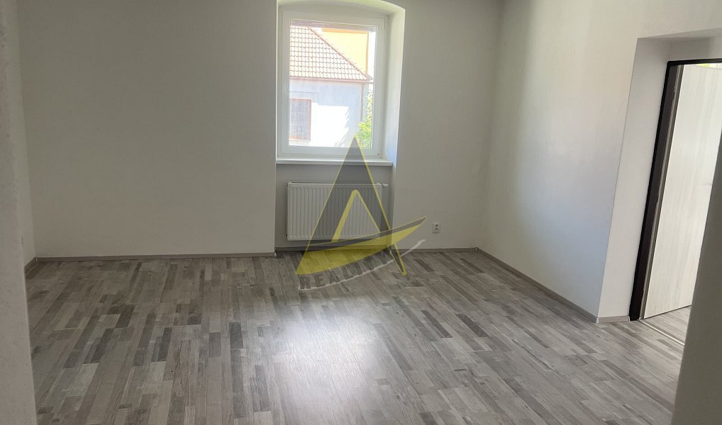 Pronájem bytu 3+kk 108 m², Černá v Pošumaví – náhled fotky 4