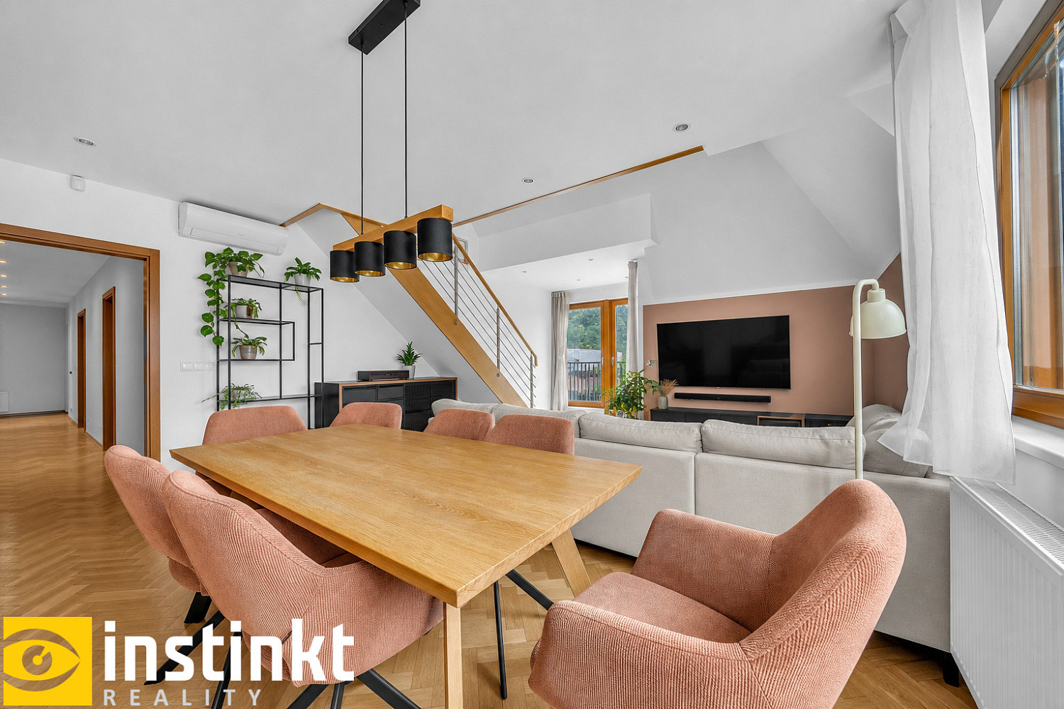 Prodej bytu 5+kk 185 m² — photo 2