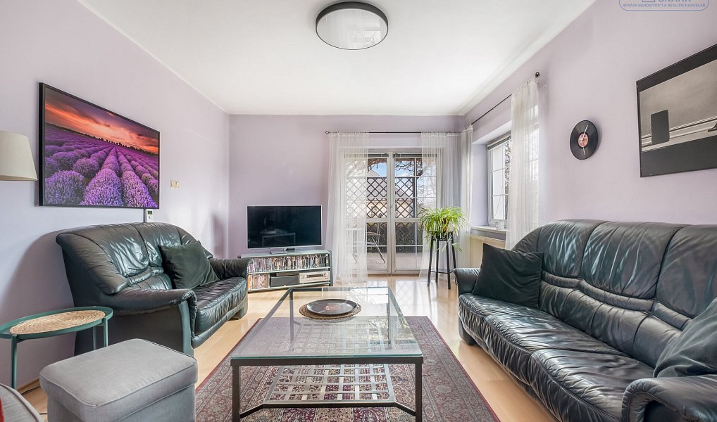 Prodej domu 170 m² s pozemkem 1 193 m², Nižbor – náhled fotky 10