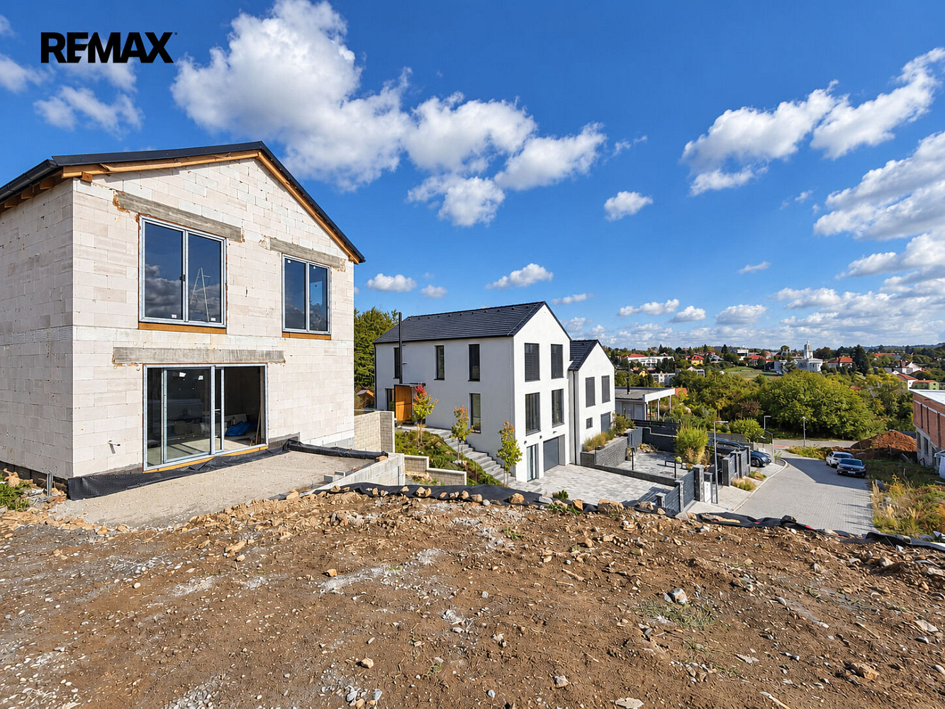 Prodej domu 199 m² s pozemkem 844 m² – fotografie 2