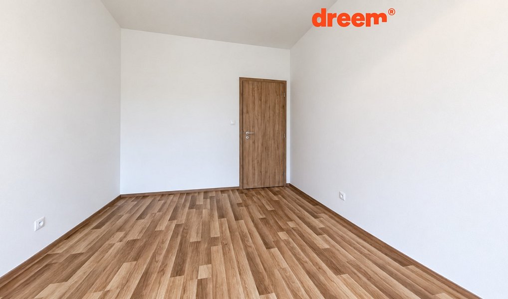 Pronájem bytu 2+kk 55 m², Praha – náhled fotky 11