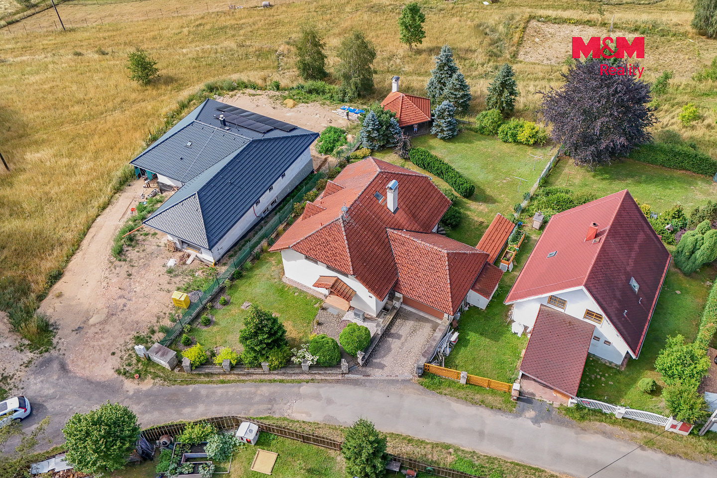 Prodej domu 270 m² s pozemkem 934 m² — photo 2