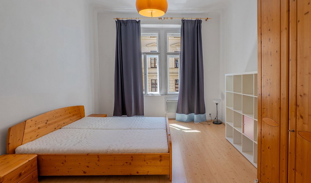 Prodej bytu 3+1 76 m², Praha – náhled fotky 3