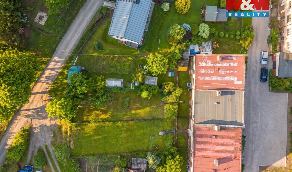 Prodej domu 270 m² s pozemkem 449 m², Benešov u Semil – náhled fotky 23