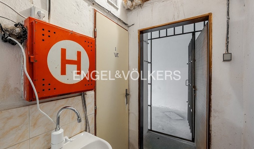 Pronájem kanceláře 42 m², Praha – náhled fotky 5