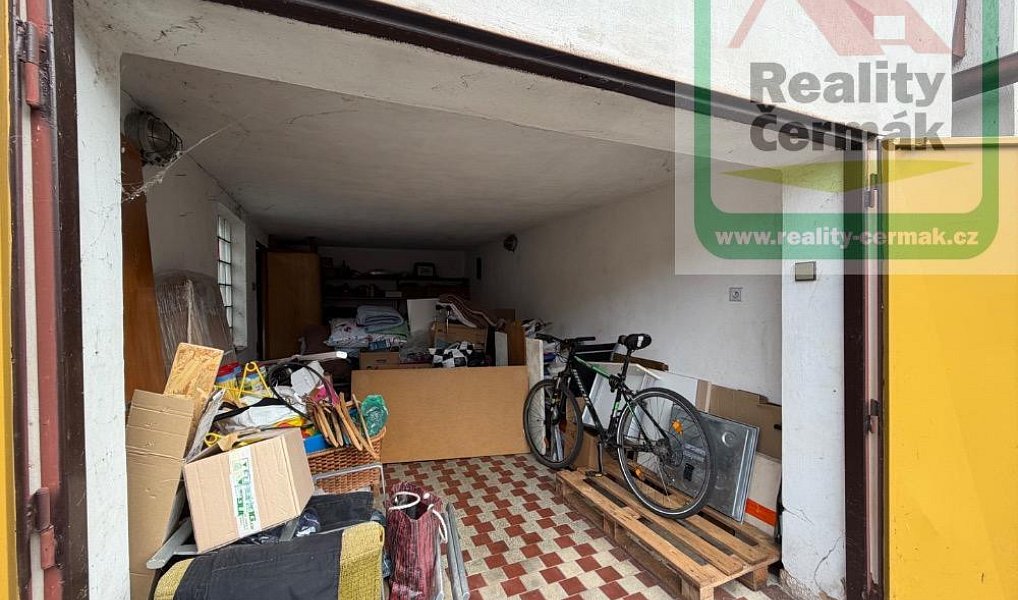 Garáž 22 m2 - ul. Italská, Holýšov, okr. Plzeň-jih, Holýšov – náhled fotky 5