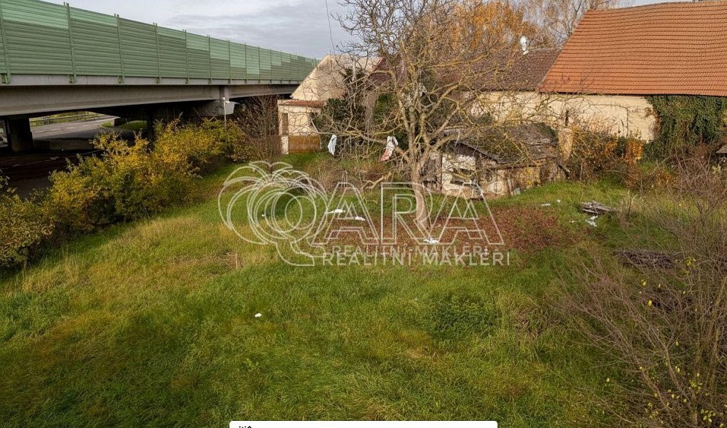 Prodej komerčního pozemku 1 172 m², Benátky nad Jizerou – náhled fotky 4