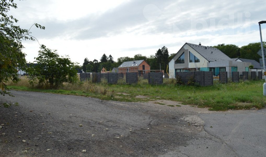 Prodej stavebního pozemku 28 286 m², Slaný – náhled fotky 13