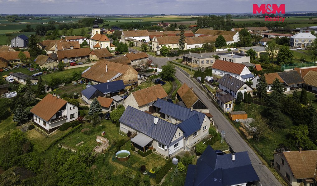 Prodej domu 120 m² s pozemkem 1 065 m², Uhersko – náhled fotky 22