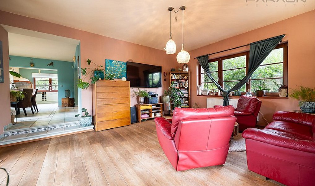 Prodej domu 287 m² s pozemkem 997 m², Praha – náhled fotky 12