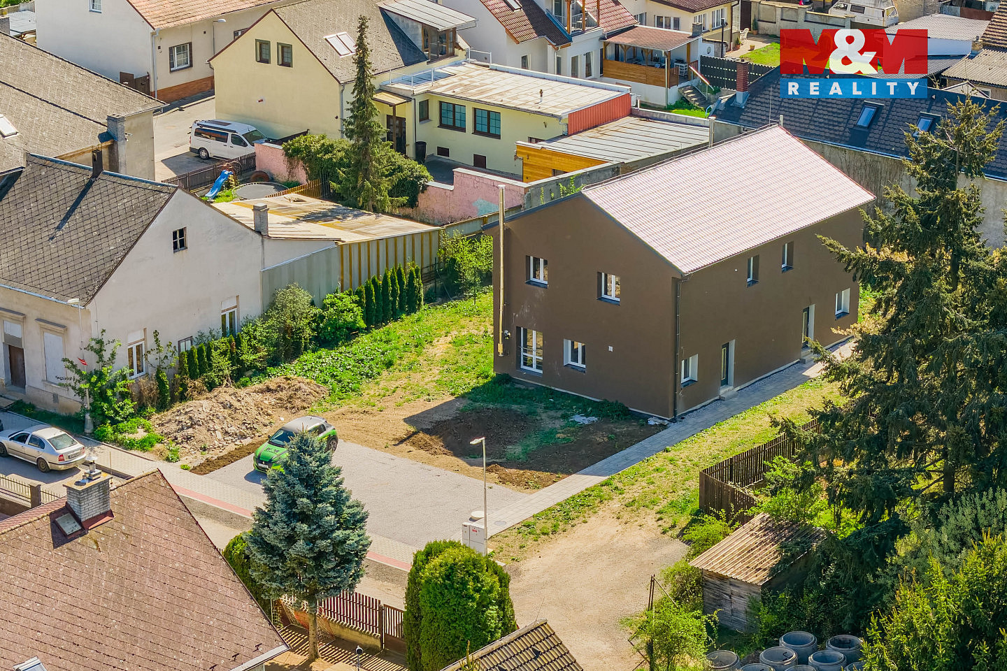 Prodej domu 97 m² s pozemkem 298 m² — photo 2