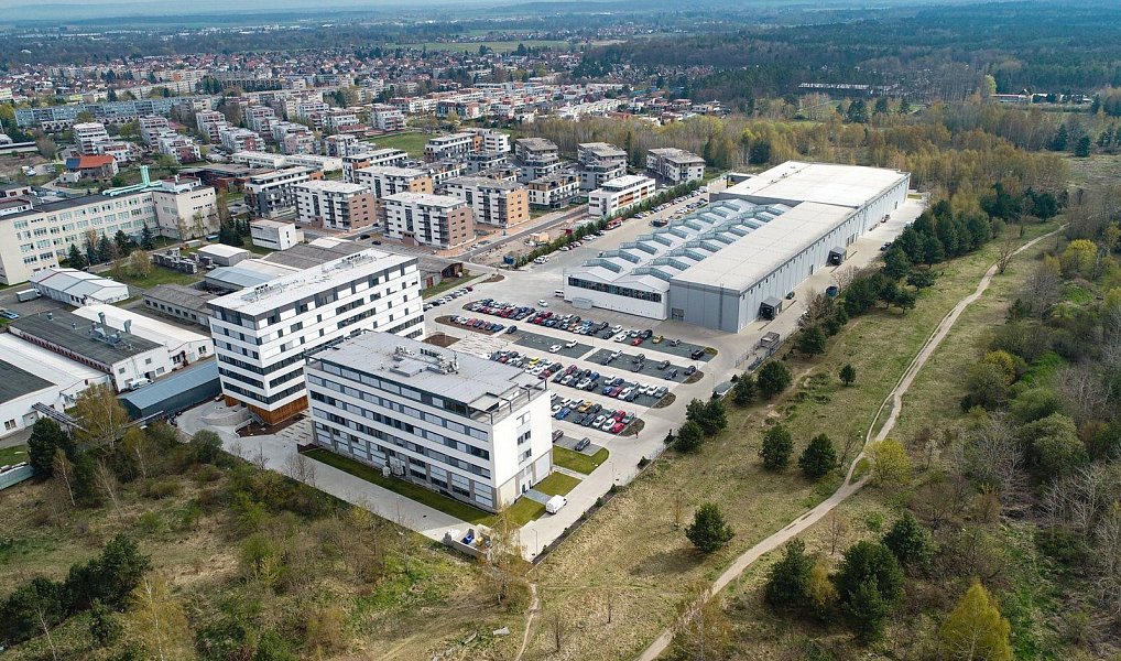 Pronájem kanceláře 18 m², Hradec Králové – náhled fotky 3