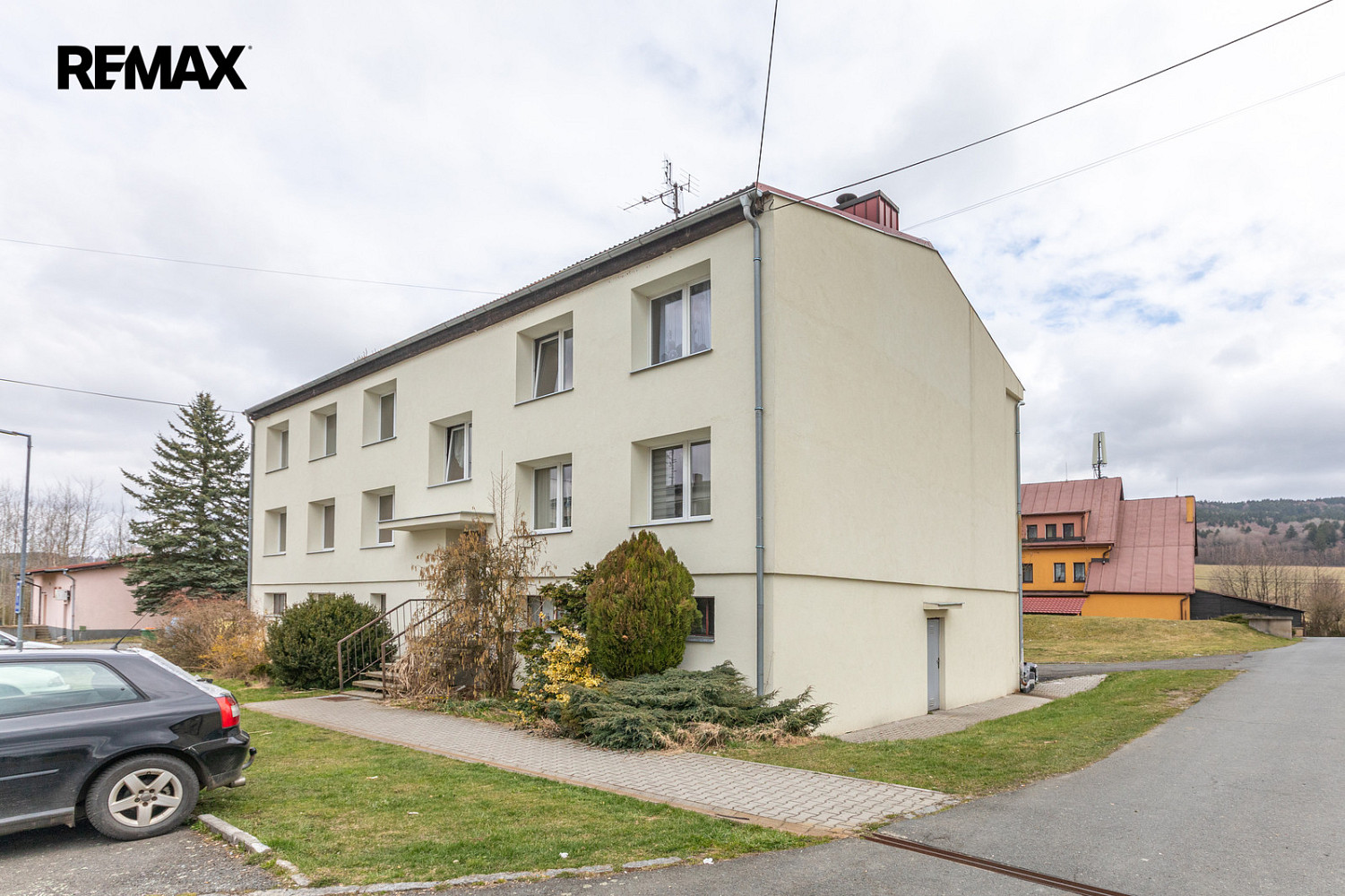 Prodej nájemního domu, činžáku 409 m² – fotografie 3