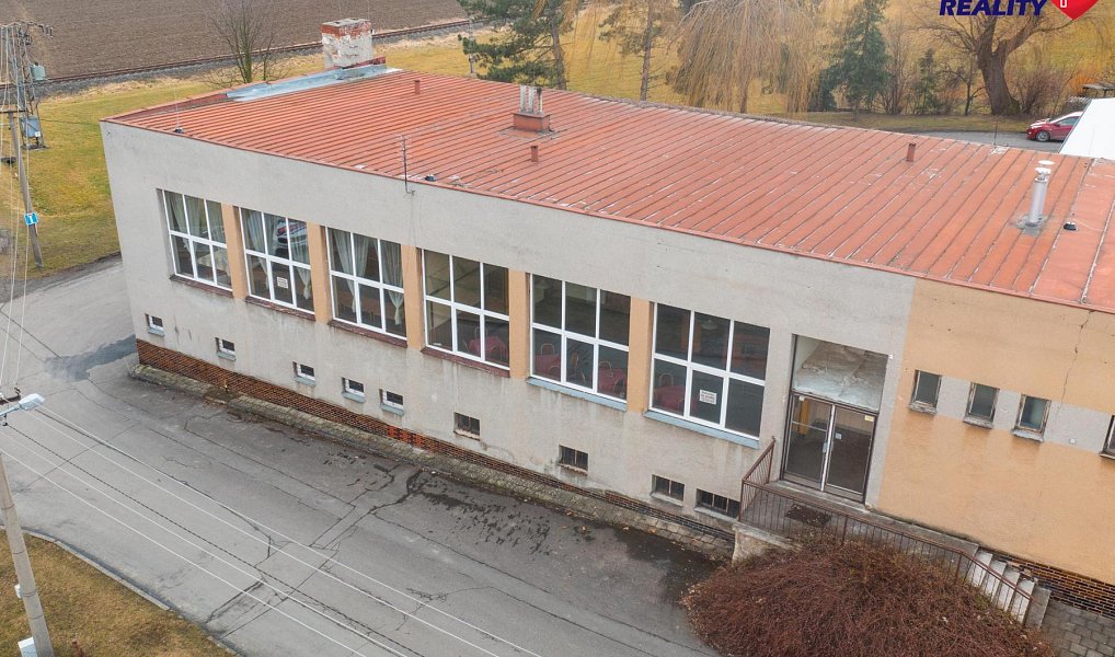 Prodej obchodních prostor 360 m², Dolní Životice – náhled fotky 2