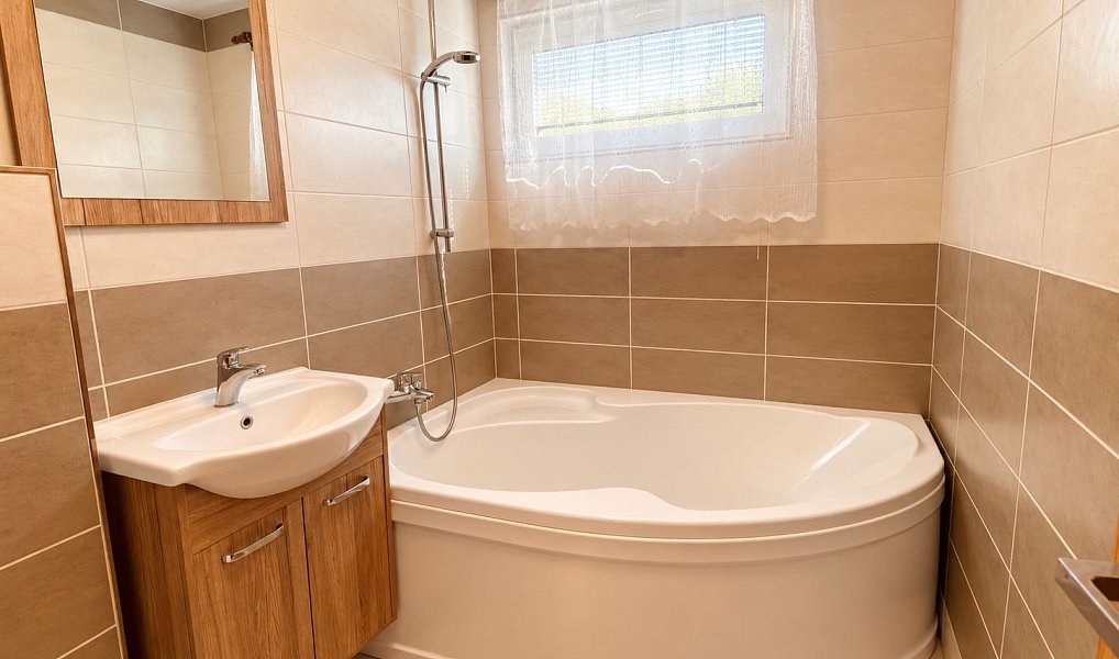 Prodej domu 137 m² s pozemkem 265 m², Rožmitál pod Třemšínem – náhled fotky 14