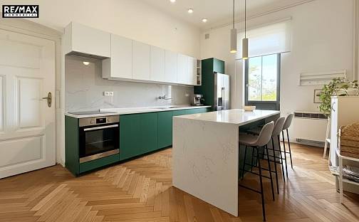 Prodej bytu 3+1 140 m², Vaněčkova, Benátky nad Jizerou - Benátky nad Jizerou I, okres Mladá Boleslav