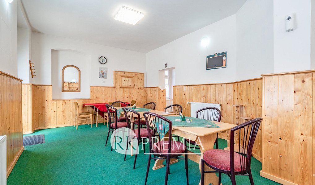 Prodej domu 430 m² s pozemkem 460 m², Vejprty – náhled fotky 3