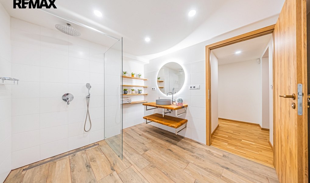 Prodej domu 101 m² s pozemkem 3 079 m², Loučeň – náhled fotky 20