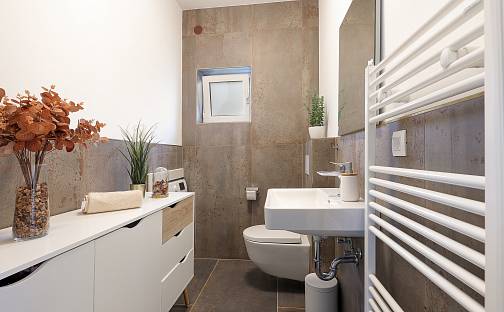 Prodej vily 130 m² s pozemkem 450 m², Národních hrdinů, Praha 9 - Dolní Počernice