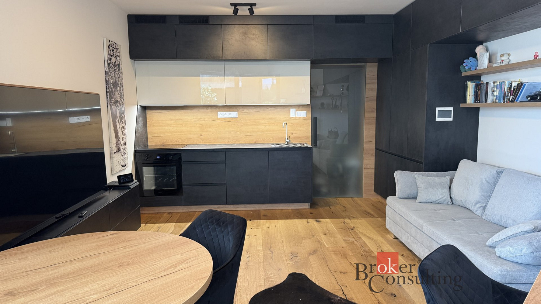 Pronájem bytu 1+kk 38 m²
