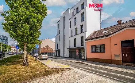 Prodej bytu 2+kk 48 m², Gočárova třída, Hradec Králové - Pražské Předměstí
