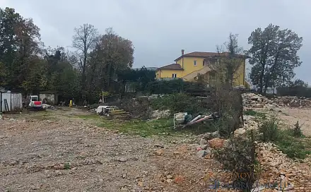 Prodej stavebního pozemku 1 408 m², Viškovo, Chorvatsko